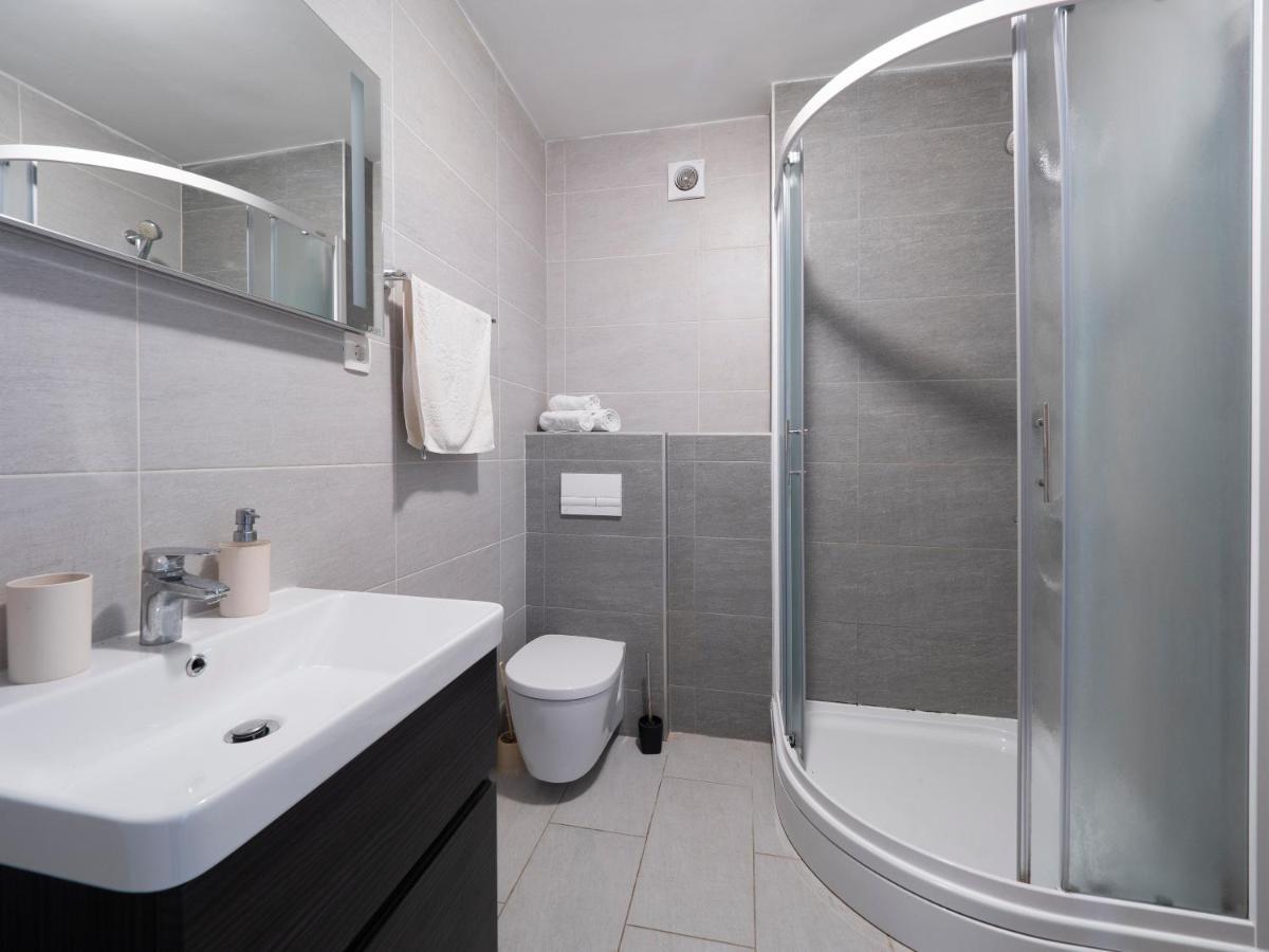 Family Three Bedroom Apartment Brando Budva Dış mekan fotoğraf